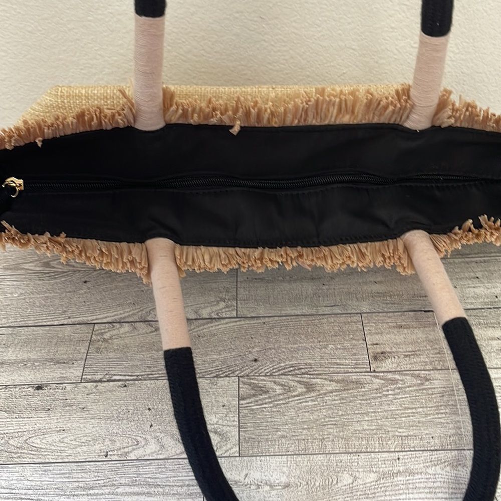 Stella & Dot Straw & Raffia Tote & Matching Pouch NWOT - Picture 12 of 12